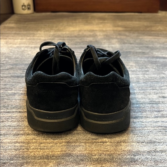 Vince Black Suede Men's Size 7 Sneakers - Picture 2 of 6